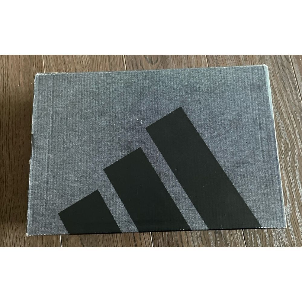 Adidas Mundial empty shoe‎ box